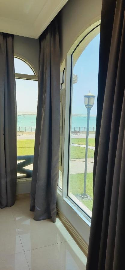 אל חור Tio Sea Resort מראה חיצוני תמונה View from the window of a room at the hotel