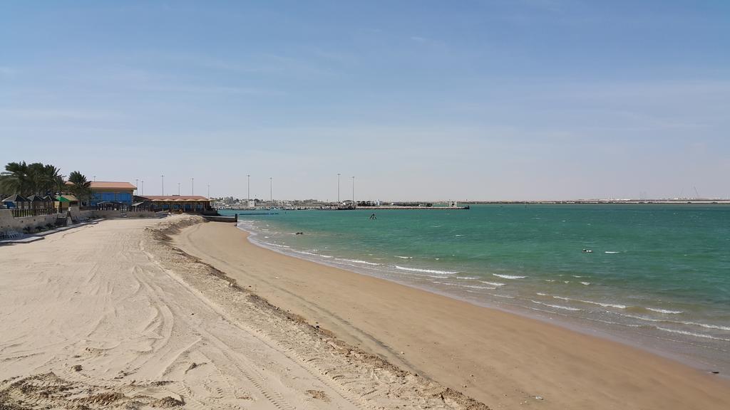 אל חור Tio Sea Resort מראה חיצוני תמונה Al Khor Beach