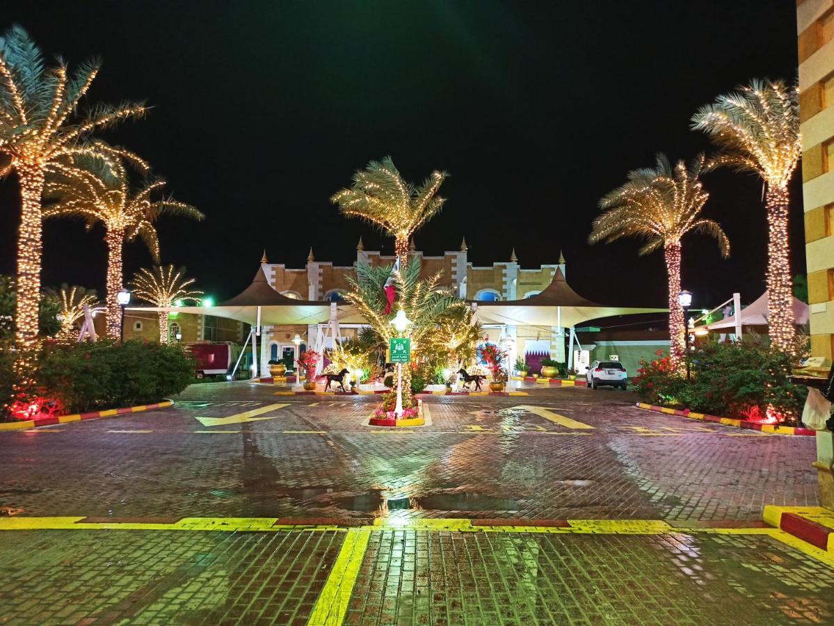 אל חור Tio Sea Resort מראה חיצוני תמונה The Village at North River